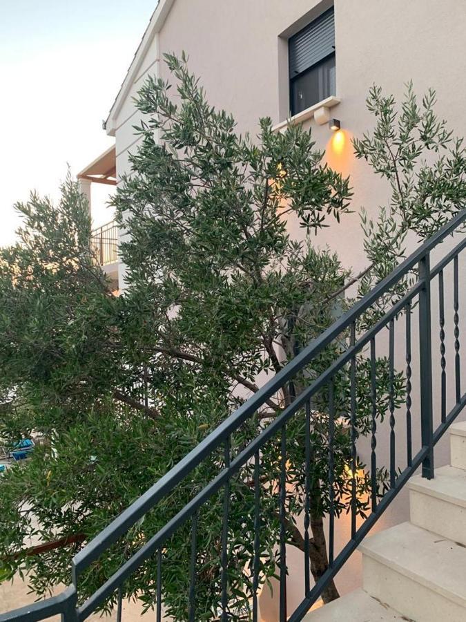 Apartman Vitanov Vinišće Exteriér fotografie
